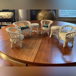 Vintage wicker doll furniture (6)